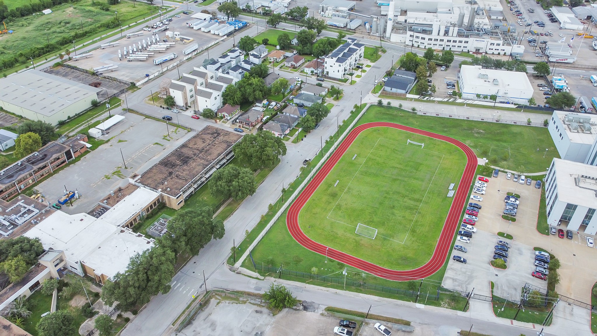 3310 Pease Street, Unit B Houston, TX 77003 - Photo 4 of 50 an aerial view of a tennis ground and a large park