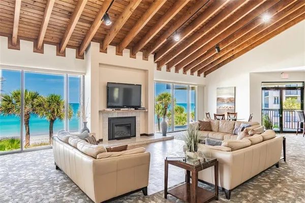 $6,200 | 1600 Gulf Boulevard, Unit 1016, Clearwater Beach, FL 33767