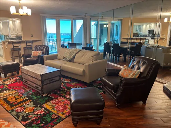$6,200 | 1600 Gulf Boulevard, Unit 1016, Clearwater Beach, FL 33767