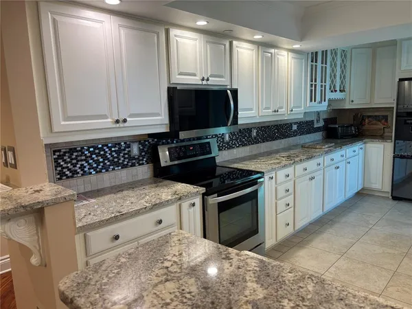 $6,200 | 1600 Gulf Boulevard, Unit 1016, Clearwater Beach, FL 33767