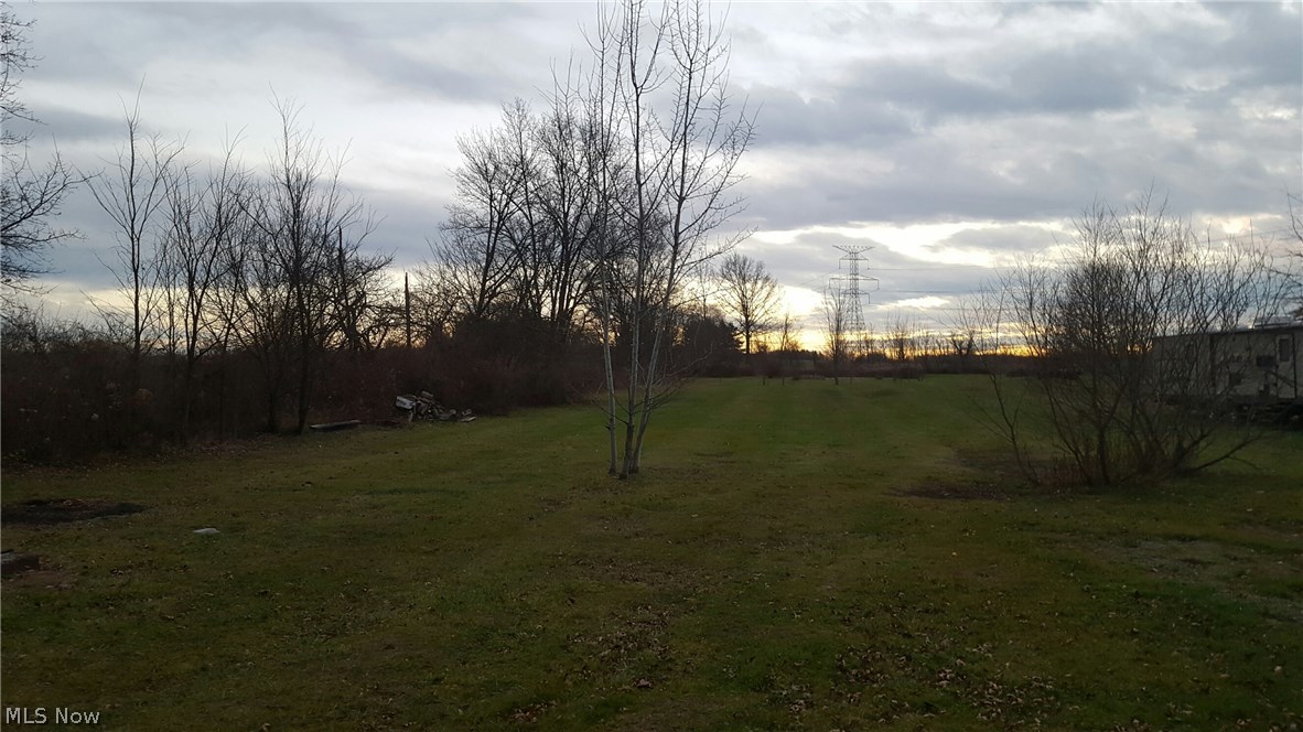 31963 Georgetown Road Salem, OH 44460 - Photo 7 of 12 Gallery Image 7