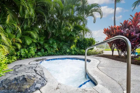 $895,000 | 75-6060 Kuakini Highway, Unit F4, Kailua-Kona, HI 96740