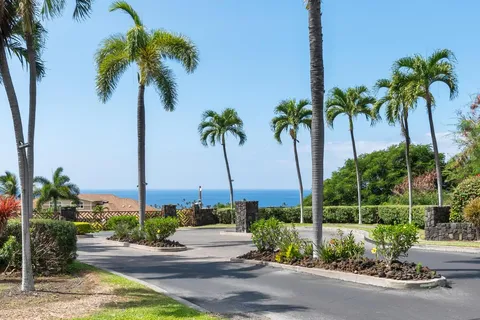 $895,000 | 75-6060 Kuakini Highway, Unit F4, Kailua-Kona, HI 96740