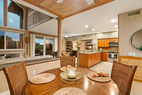 $895,000 | 75-6060 Kuakini Highway, Unit F4, Kailua-Kona, HI 96740