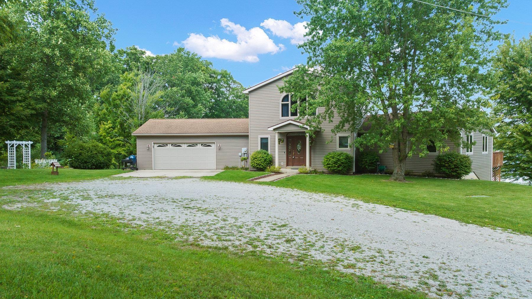 4049 East 850 North Rome City, IN 46784 - Photo 4 of 32