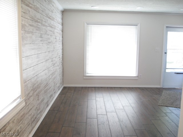 18712 Homeway Road Cleveland, OH 44135 - Photo 8 of 25 Gallery Image 8