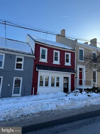 $1,000 | 103 Cumberland Street, Unit 2, Clear Spring, MD 21722