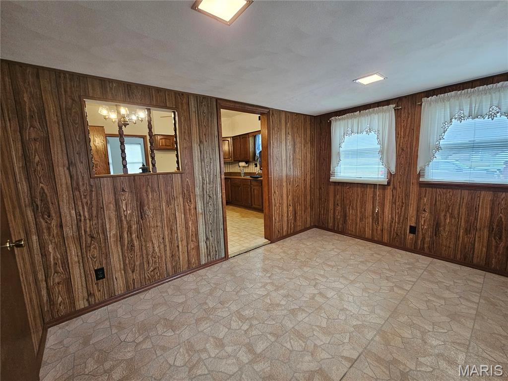 161 Main Street Fults, IL 62244 - Photo 13 of 54