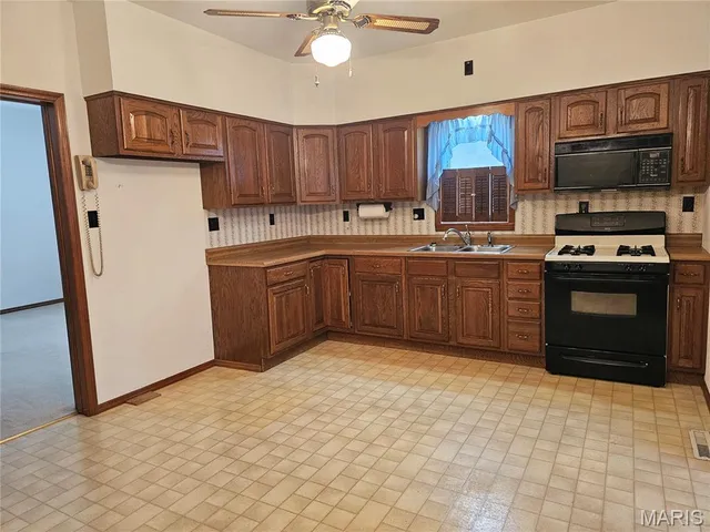 $160,000 | 161 Main Street, Fults, IL 62244