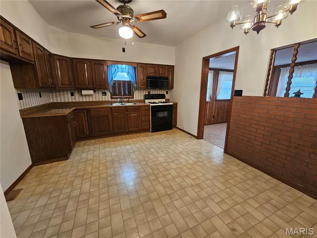 $160,000 | 161 Main Street, Fults, IL 62244