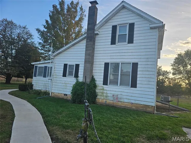 $160,000 | 161 Main Street, Fults, IL 62244