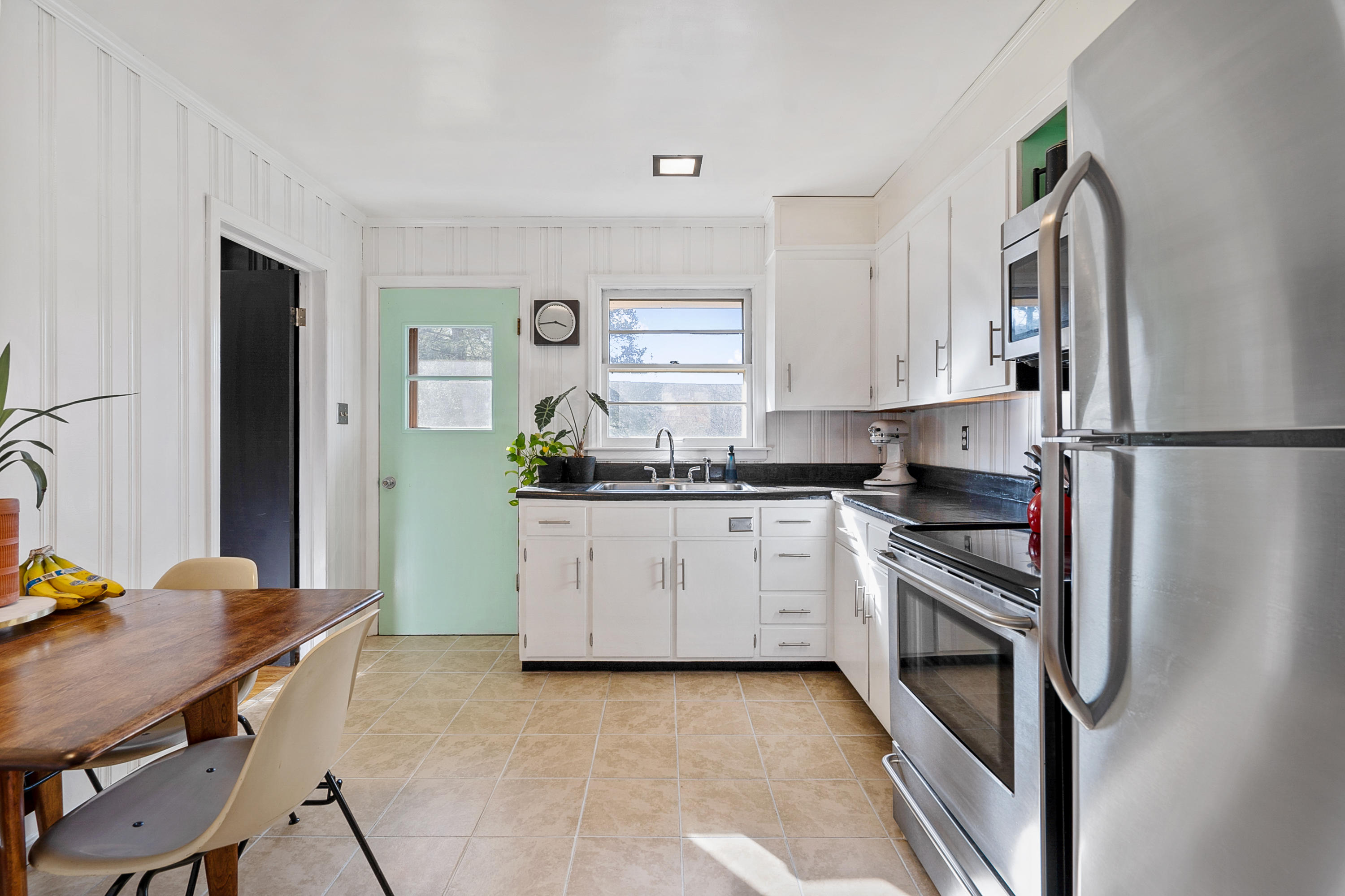 2701 Fawn Road Southwest Roanoke, VA 24015 - Photo 7 of 24 DSC00023-2