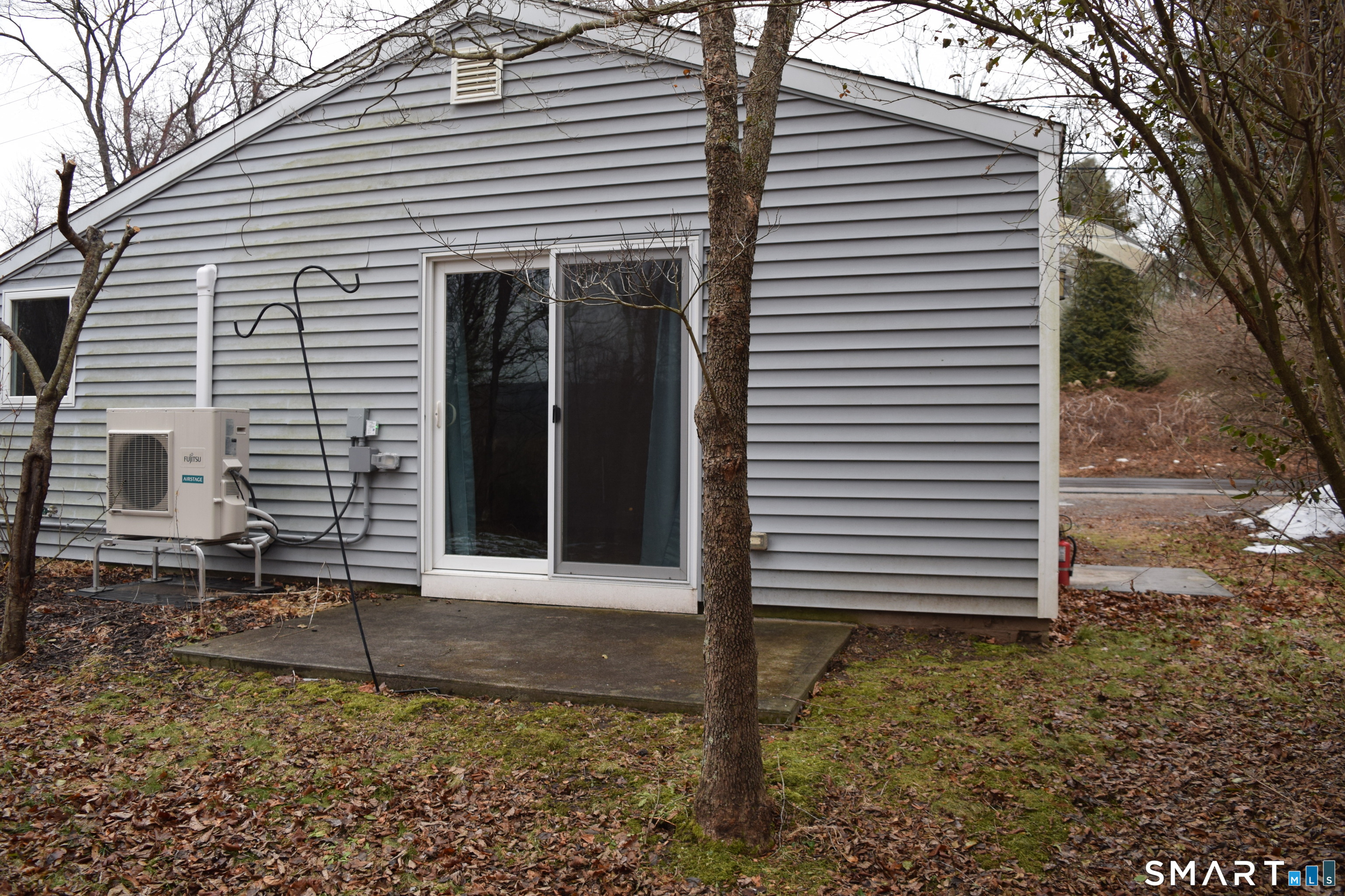 47 A Quassuk Road Woodbury, CT 06798 - Photo 9 of 10