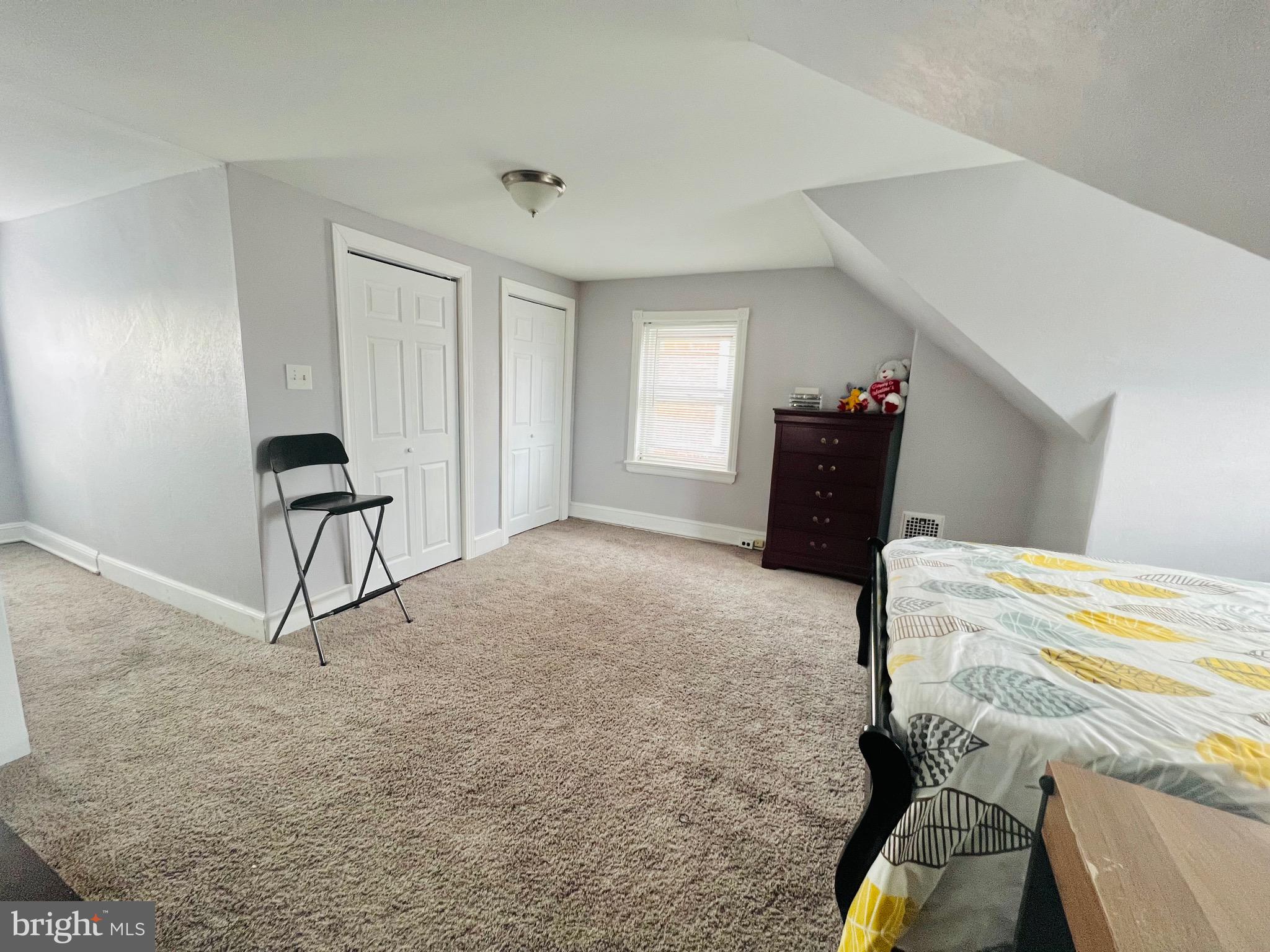 5240 North Front Street Philadelphia, PA 19120 - Photo 17 of 19