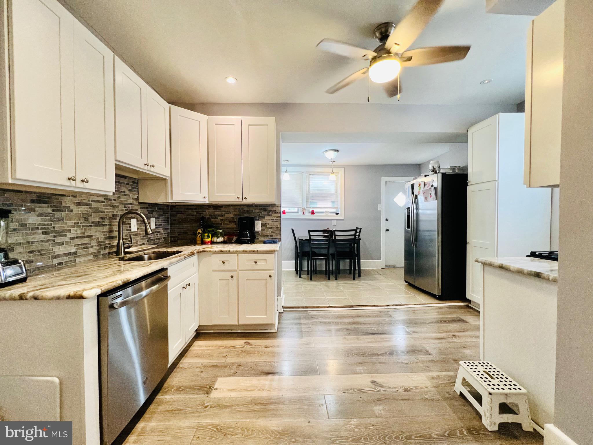 5240 North Front Street Philadelphia, PA 19120 - Photo 4 of 19