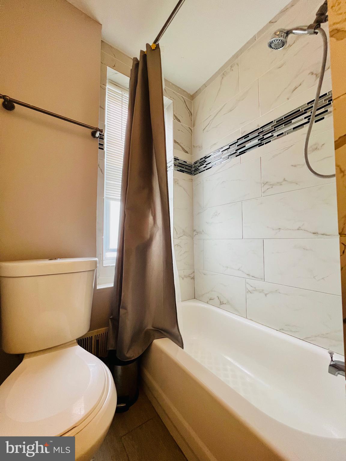 5240 North Front Street Philadelphia, PA 19120 - Photo 10 of 19