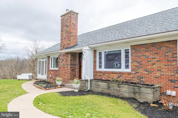 $470,000 | 724 East Curtin Street, Bellefonte, PA 16823