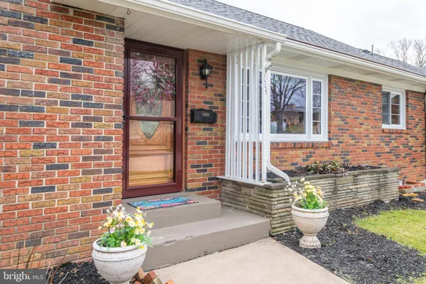 $470,000 | 724 East Curtin Street, Bellefonte, PA 16823