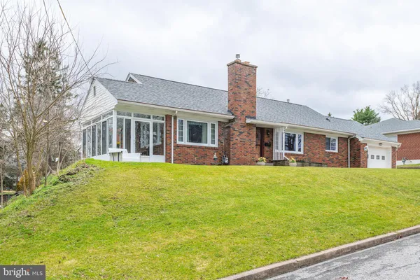 $470,000 | 724 East Curtin Street, Bellefonte, PA 16823