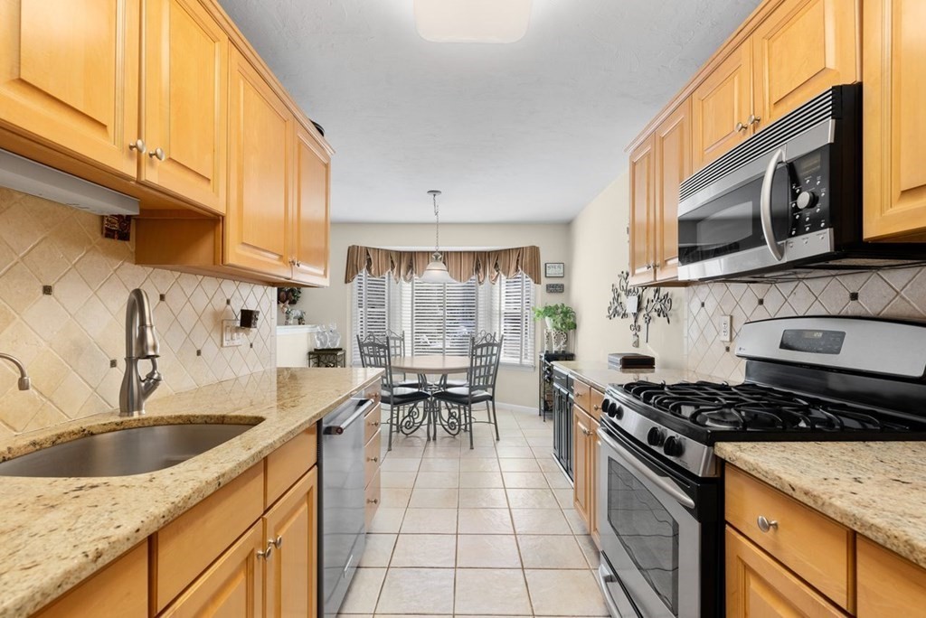 60 Maple Street, Unit C Canton, MA 02021 - Photo 3 of 19 Gallery Image 3
