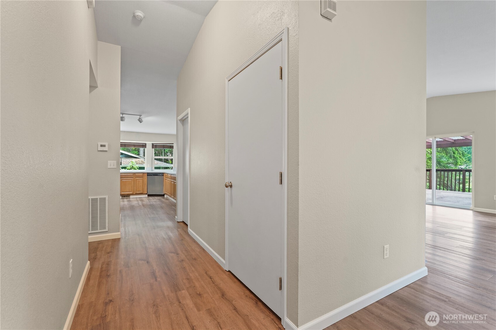 9910 Fairview Lake Road Southwest Port Orchard, WA 98367 - Photo 12 of 39 Gallery Image 12