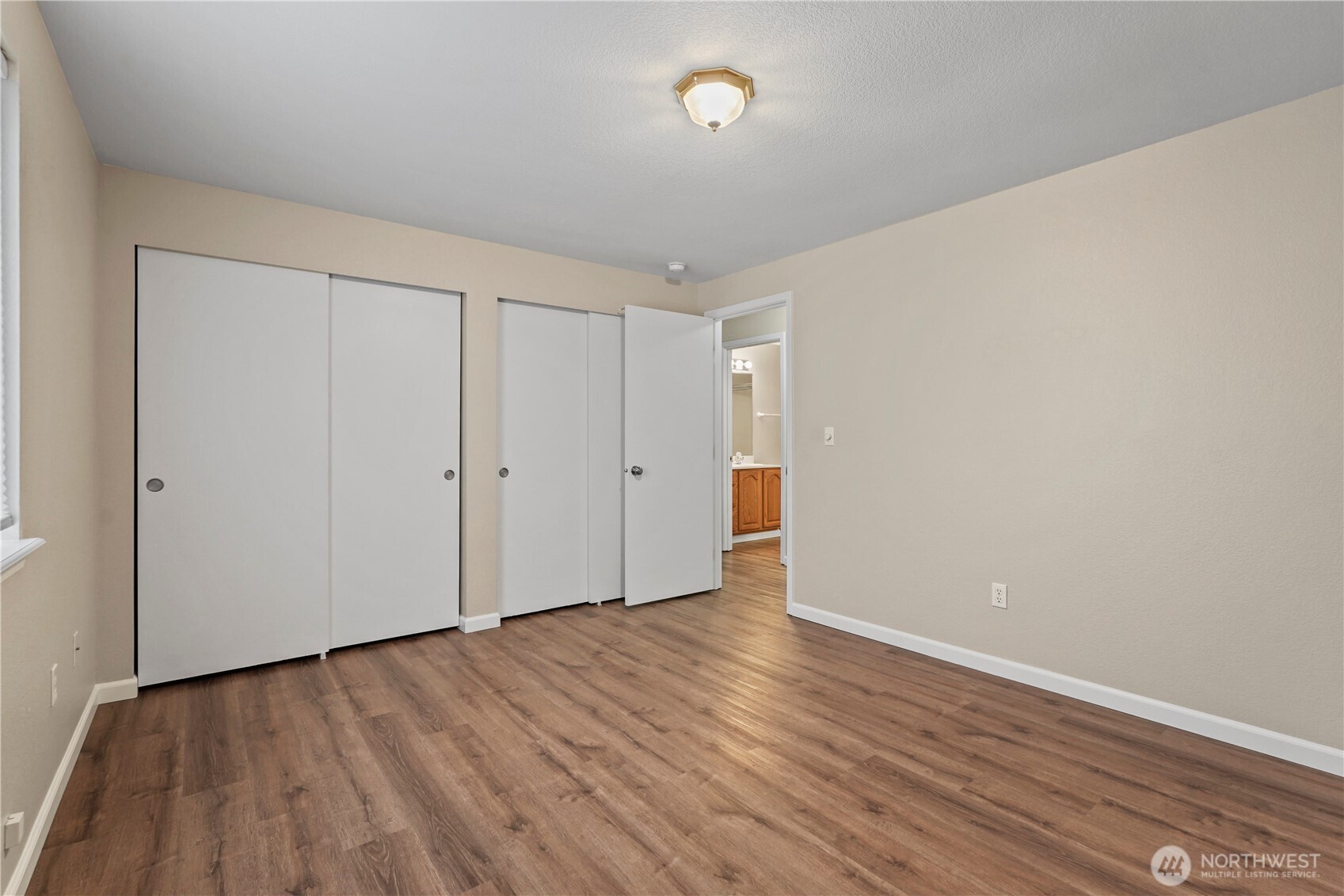 9910 Fairview Lake Road Southwest Port Orchard, WA 98367 - Photo 17 of 39 Gallery Image 17