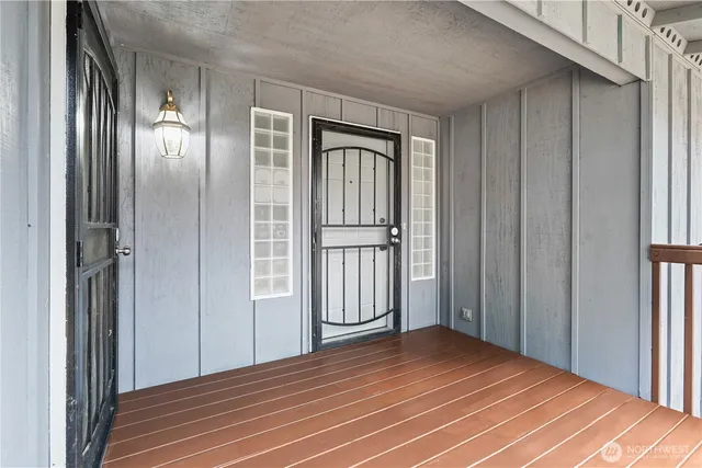 $634,000 | 9910 Fairview Lake Road Southwest, Port Orchard, WA 98367