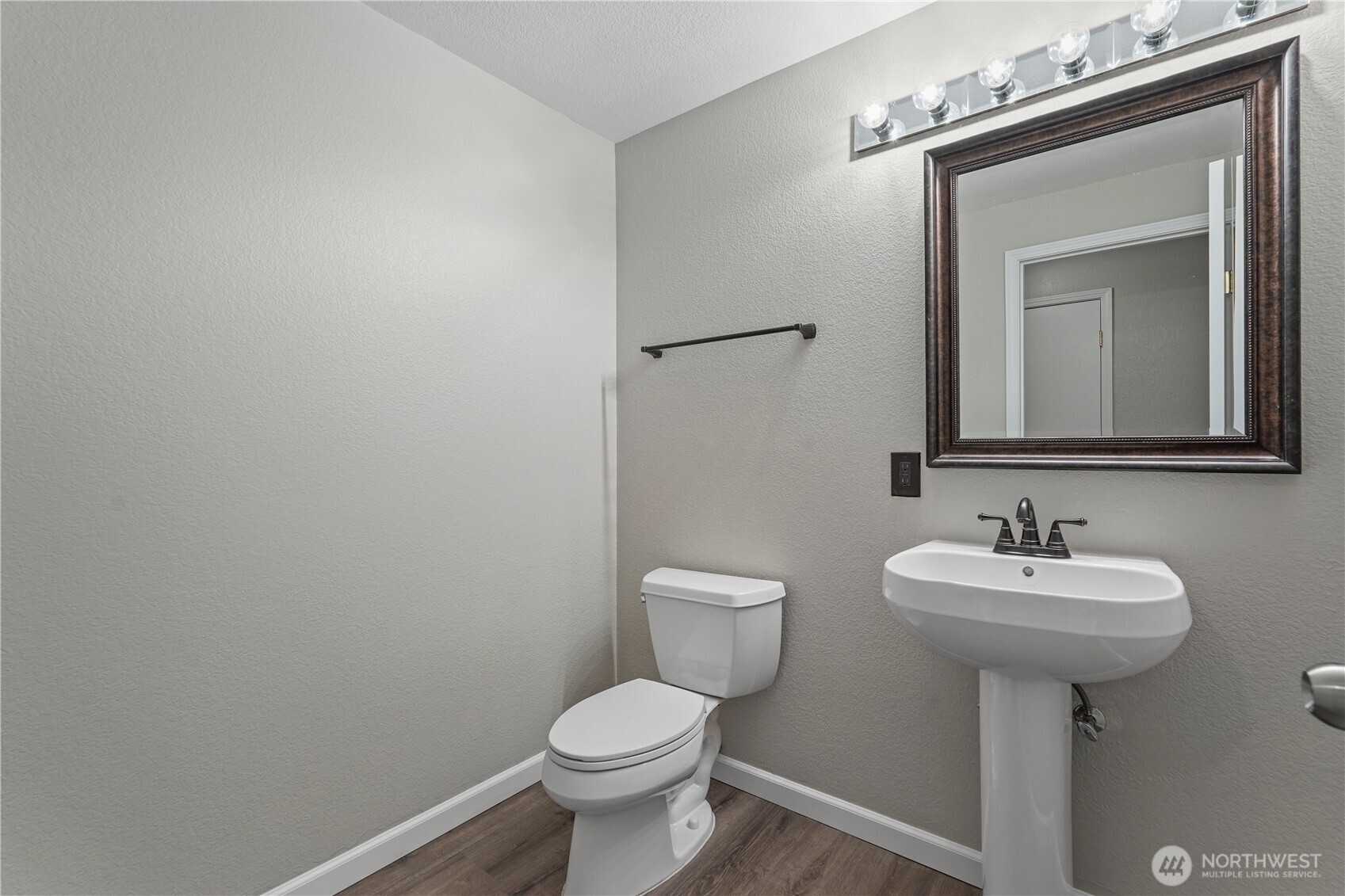9910 Fairview Lake Road Southwest Port Orchard, WA 98367 - Photo 23 of 39 Gallery Image 23