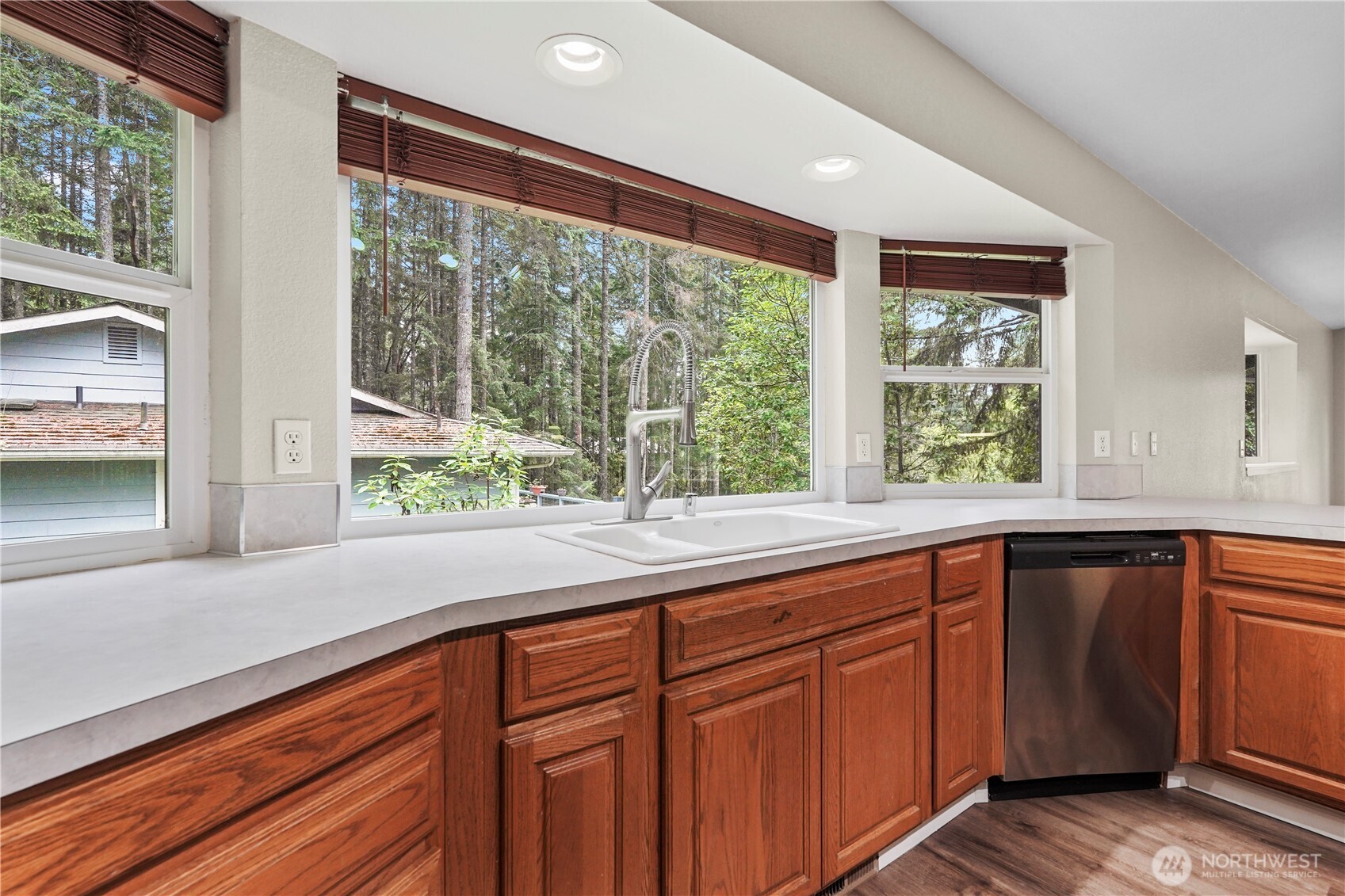 9910 Fairview Lake Road Southwest Port Orchard, WA 98367 - Photo 10 of 39 Gallery Image 10