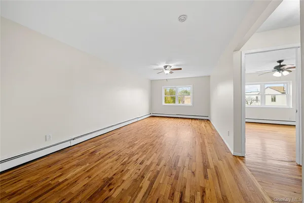 $2,850 | 410 Jericho Turnpike, Unit 2C, New Hyde Park, NY 11040