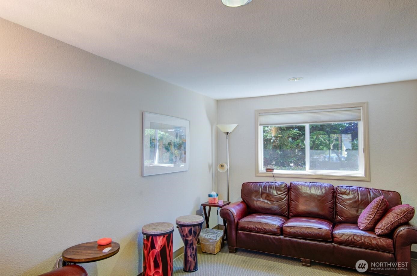 7522 221st Place Southwest Edmonds, WA 98026 - Photo 12 of 16 a living room with furniture and a window