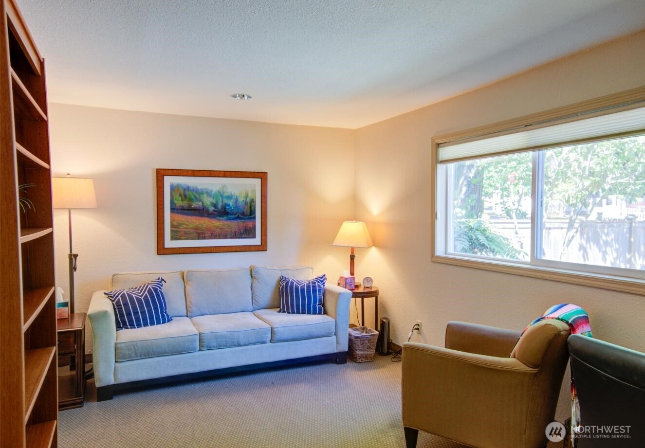 7522 221st Place Southwest Edmonds, WA 98026 - Photo 5 of 16 a living room with furniture and a window
