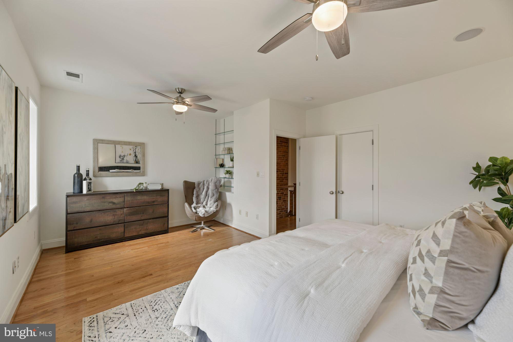 1313 Riggs Street Northwest Washington, DC 20009 - Photo 21 of 35 Upper Level 2 Primary Bedroom