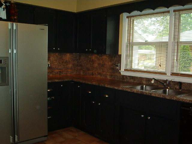 605 Robinson Road Jackson, MI 49203 - Photo 4 of 11 Photo 4