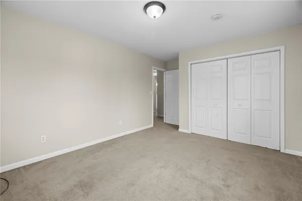 $379,000 | 211 North Lincoln Street, Garnett, KS 66032