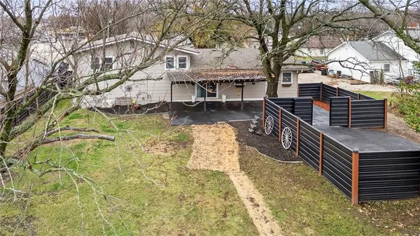 $379,000 | 211 North Lincoln Street, Garnett, KS 66032