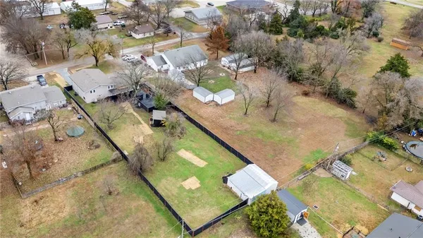 $379,000 | 211 North Lincoln Street, Garnett, KS 66032