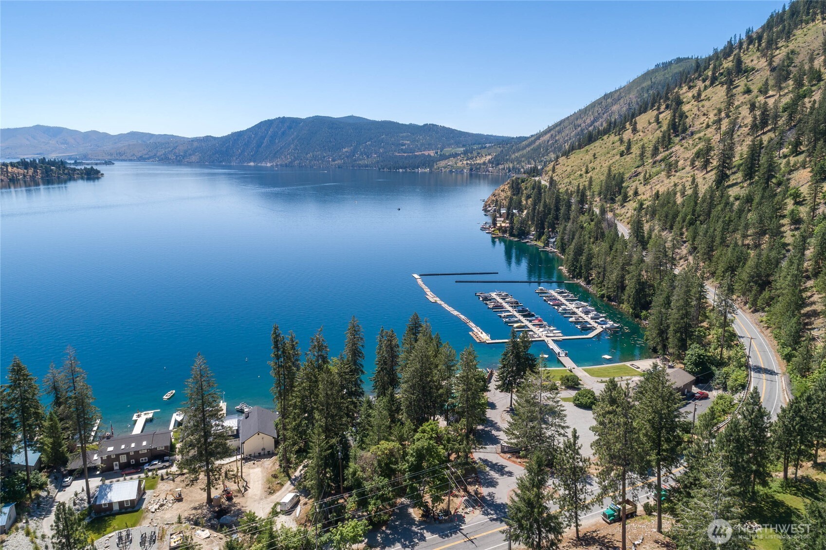 11155 South Lakeshore Road, Unit 17A Chelan, WA 98816 - Photo 4 of 33