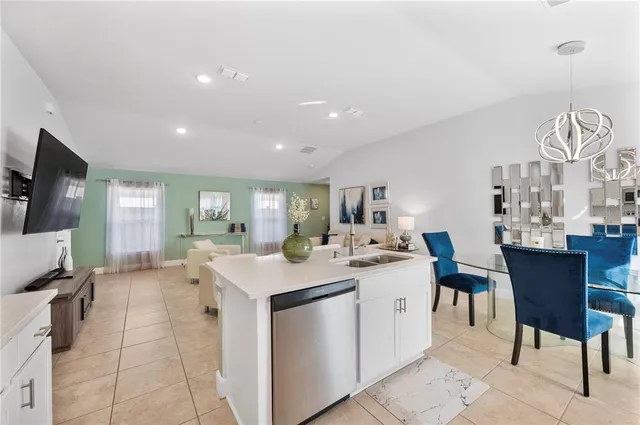 $2,100 | 1735 Carnostie Road, Winter Haven, FL 33884