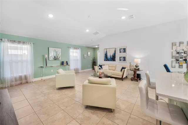 $2,100 | 1735 Carnostie Road, Winter Haven, FL 33884