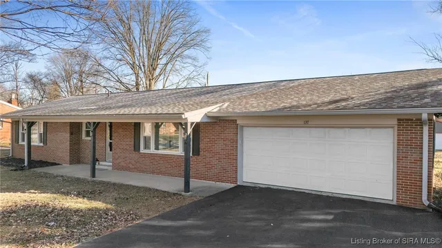 $279,900 | 137 Presbyterian Avenue, Hanover, IN 47243