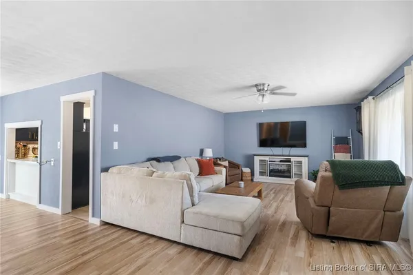 $269,900 | 137 Presbyterian Avenue, Hanover, IN 47243