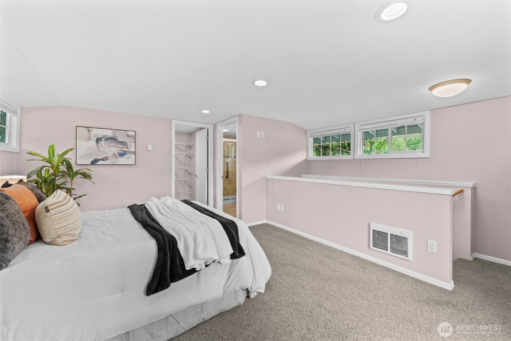 17502 113th Avenue Northeast Bothell, WA 98011 - Photo 9 of 36