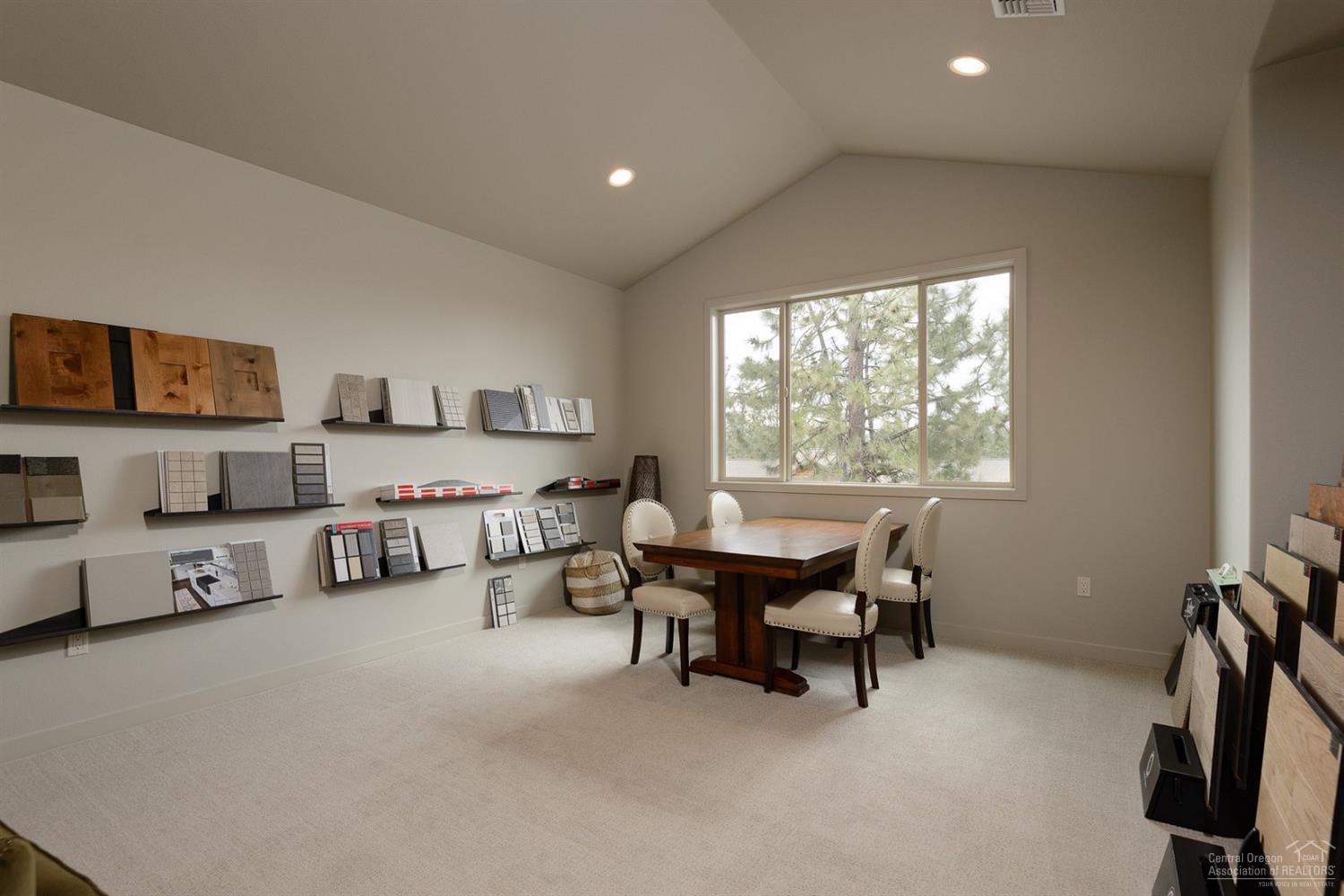60436 Kangaroo Loop Bend, OR 97702 - Photo 16 of 24 Additional Photo