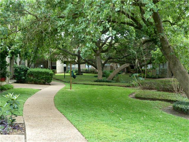 2100 Tanglewilde Street, Unit 8 Houston, TX 77063 - Photo 17 of 20 Enjoy walks within the fully fenced property