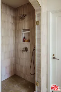 $2,399,000 | 2015 Hollyvista Avenue, Los Angeles, CA 90027