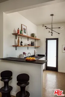 $2,399,000 | 2015 Hollyvista Avenue, Los Angeles, CA 90027