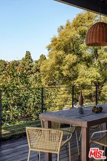 $2,399,000 | 2015 Hollyvista Avenue, Los Angeles, CA 90027