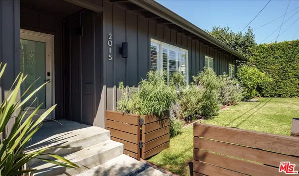 $2,995,000 | 2015 Hollyvista Avenue, Los Angeles, CA 90027