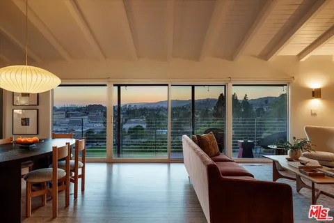 $2,399,000 | 2015 Hollyvista Avenue, Los Angeles, CA 90027